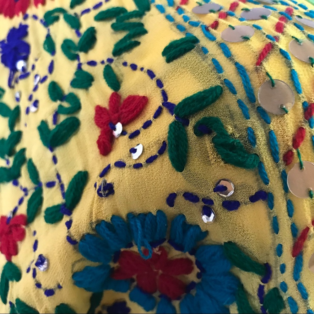 Beautiful Embroidered Fringe Yellow Robe/Jacket - Picture 5 of 7